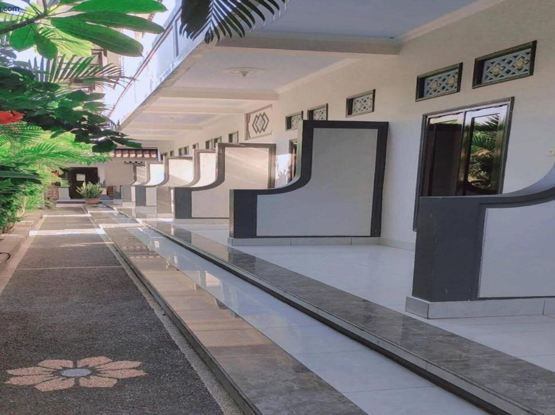 Hotel O Madame Guesthouse