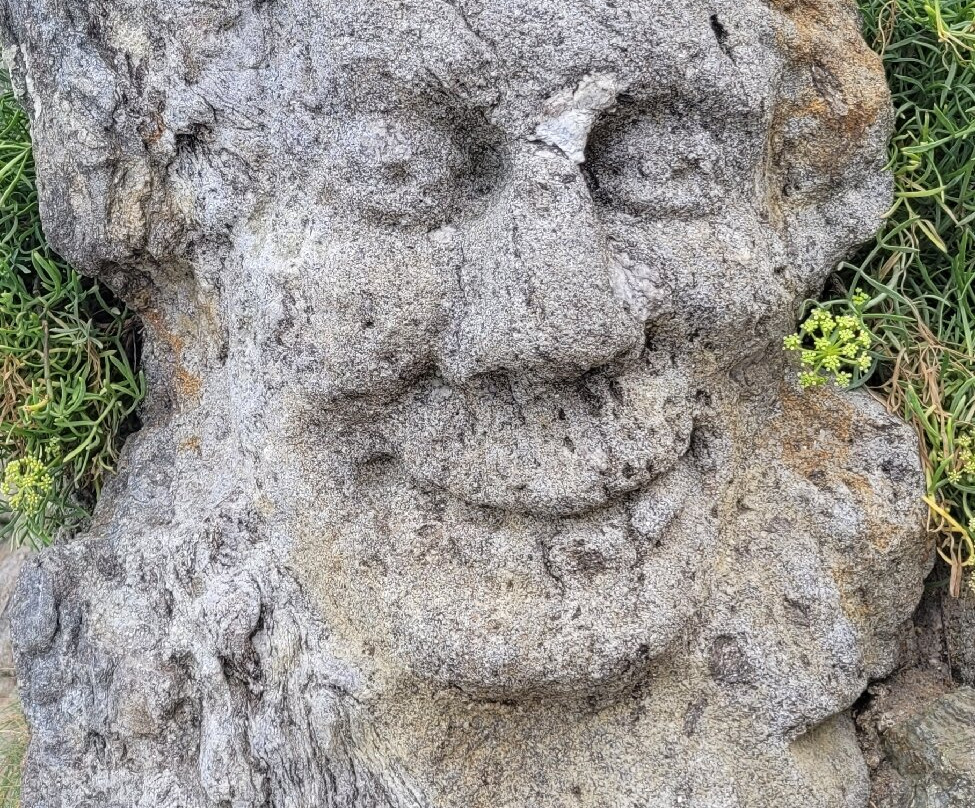 Les Rochers Sculptes-圣马洛必去景点