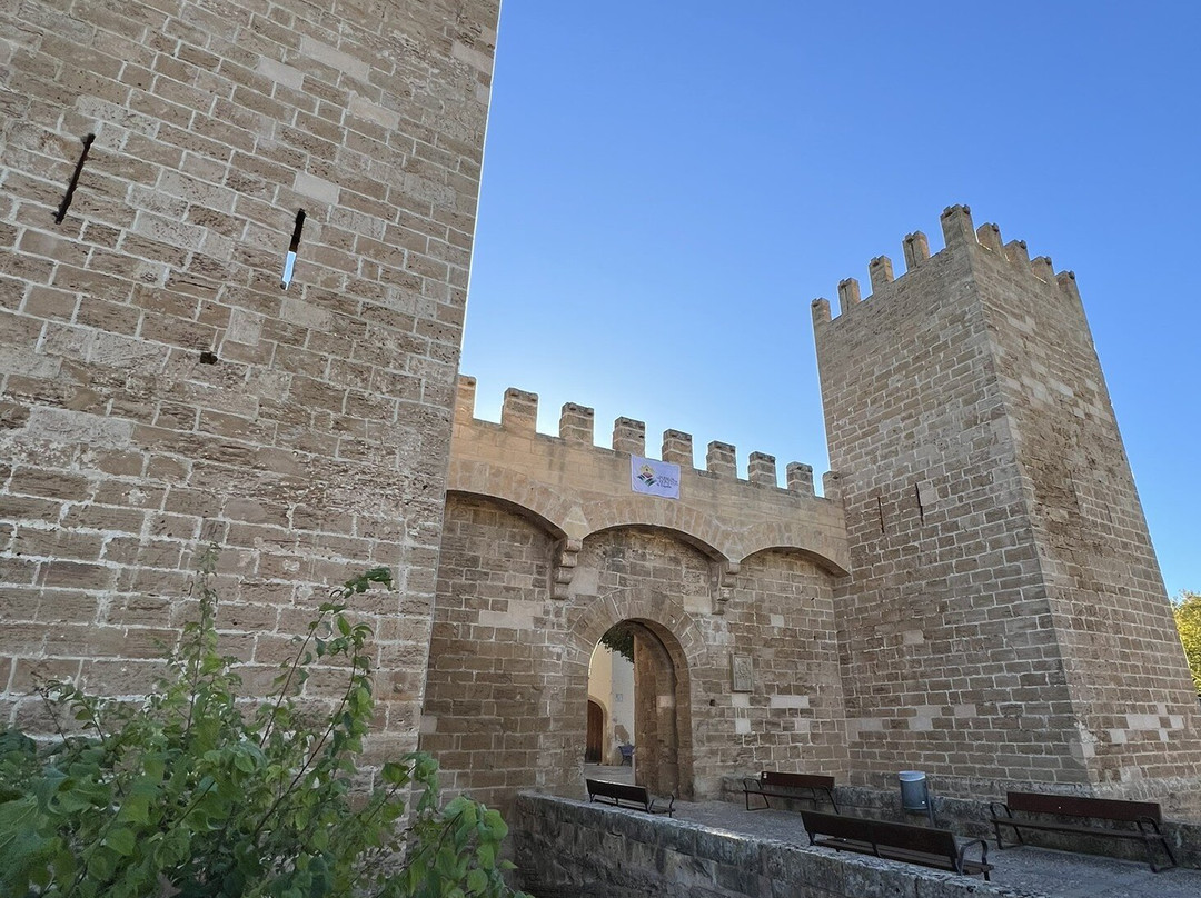 Porta De Mallorca-阿库迪亚必去景点