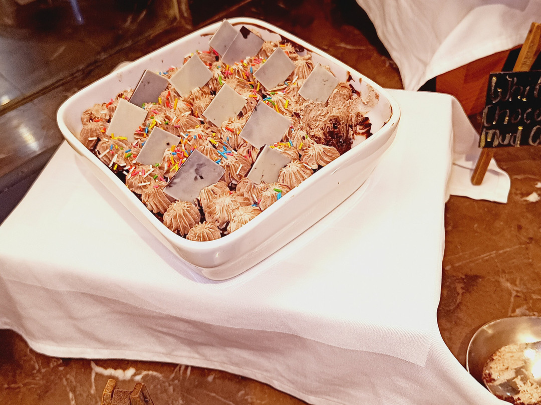 Royal Hometel Suites主图