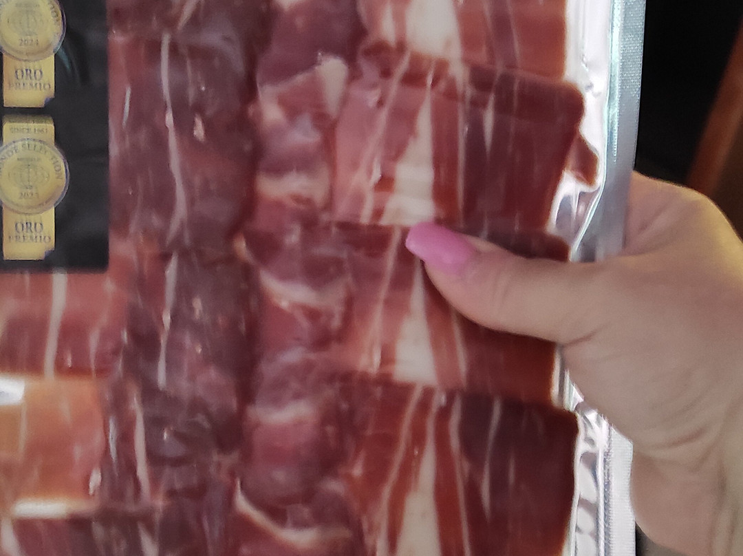 Ibericos Casa Lucas  Est.1952-Monesterio必去景点