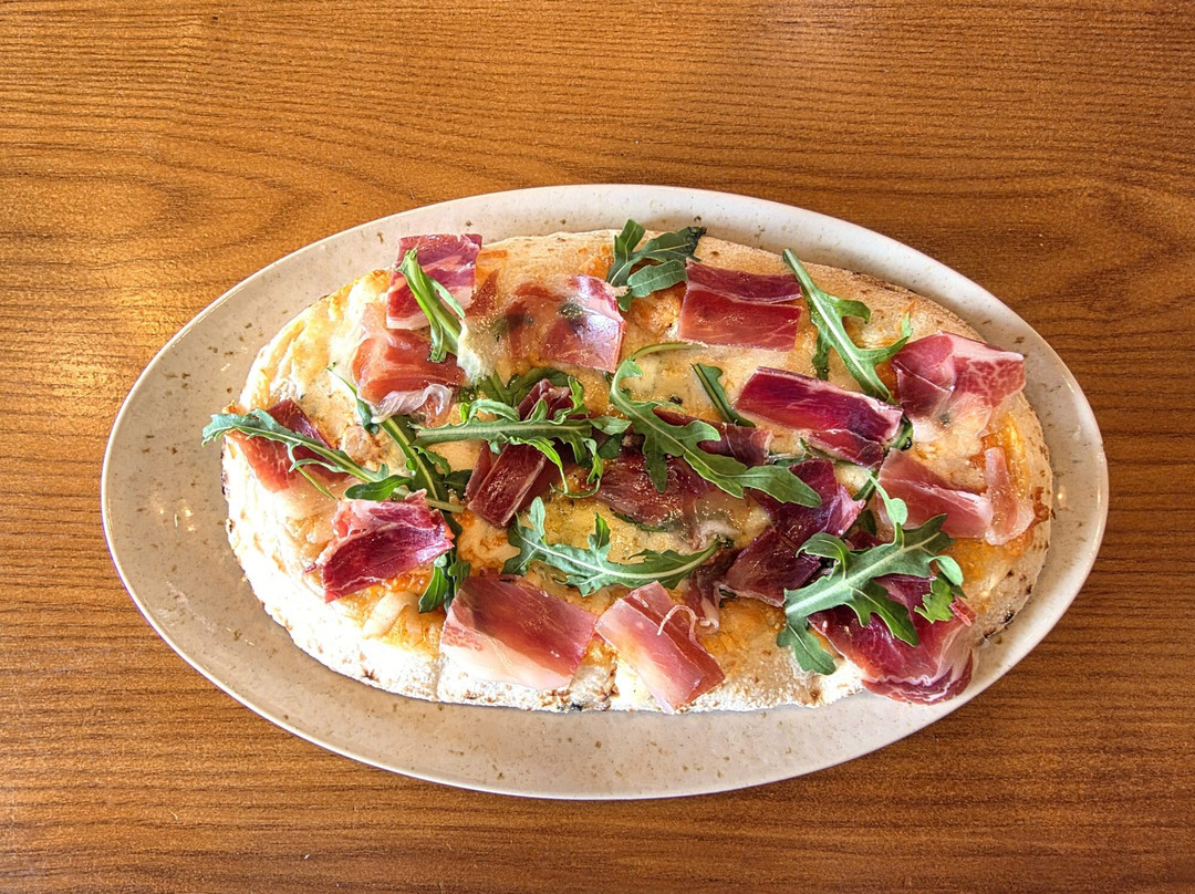 Vesper Brunch & Cocktail bar