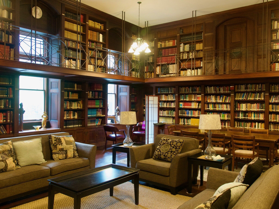 The Shrine of St. Anthony-埃利科特城必去景点