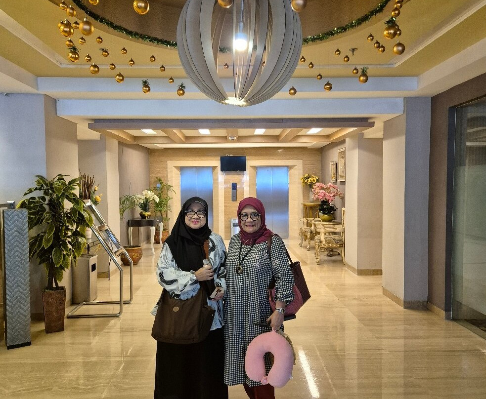 皇家丹奈豪景酒店主图