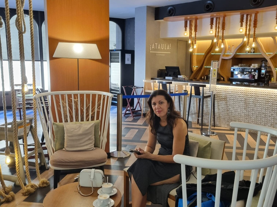 海梅一世酒店主图