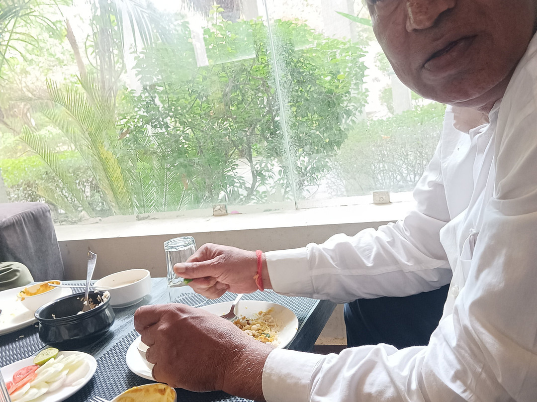 The Darien Resort主图