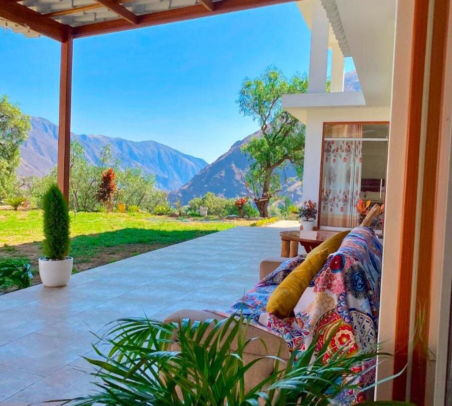 HOTEL HUAYTARA CasaBlanca