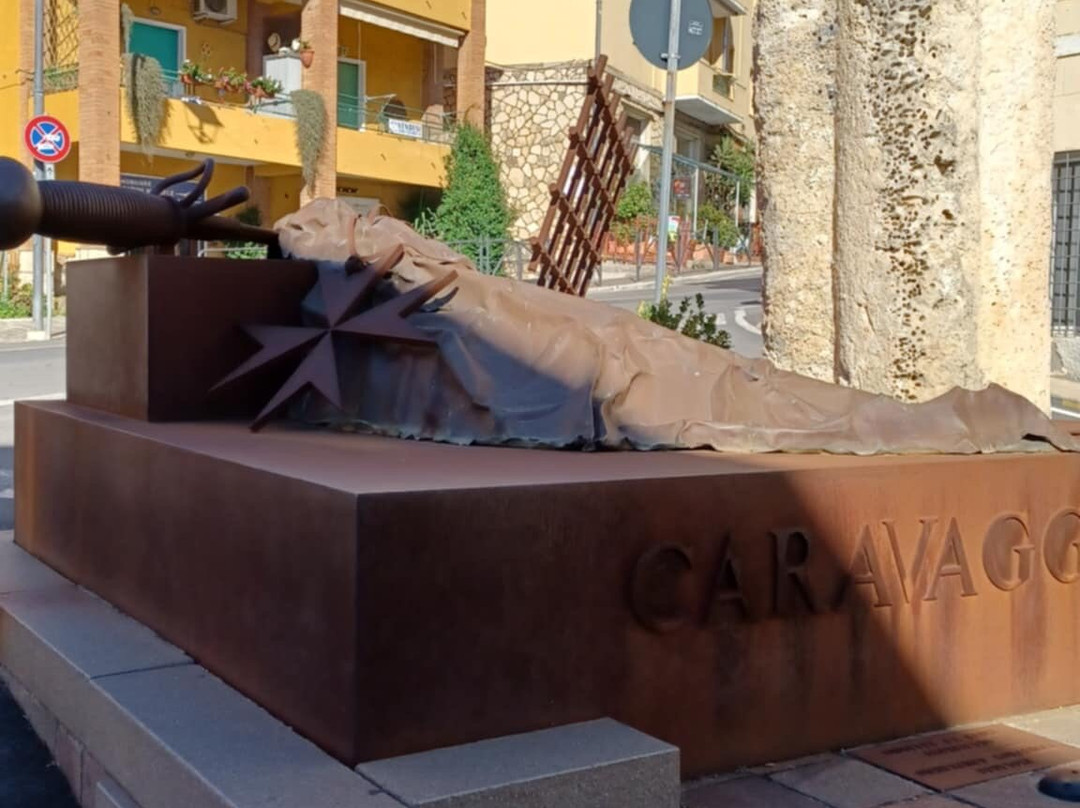 Monumento A Caravaggio-Porto Ercole必去景点