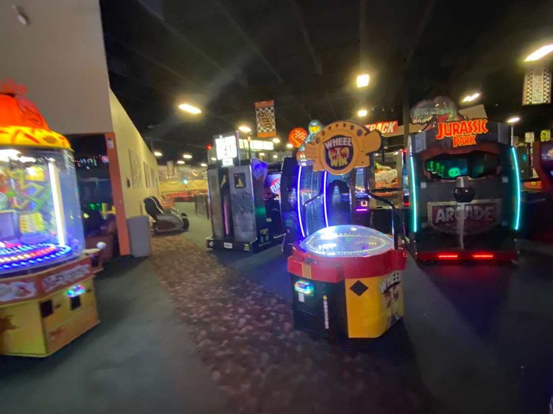 The Web Extreme-West Chester必去景点