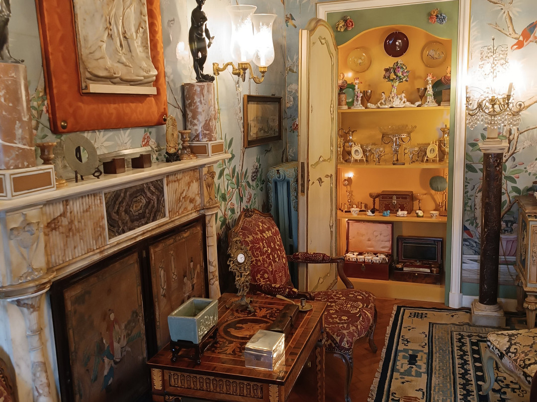 Casa E Collezione Laura-Ospedaletti必去景点