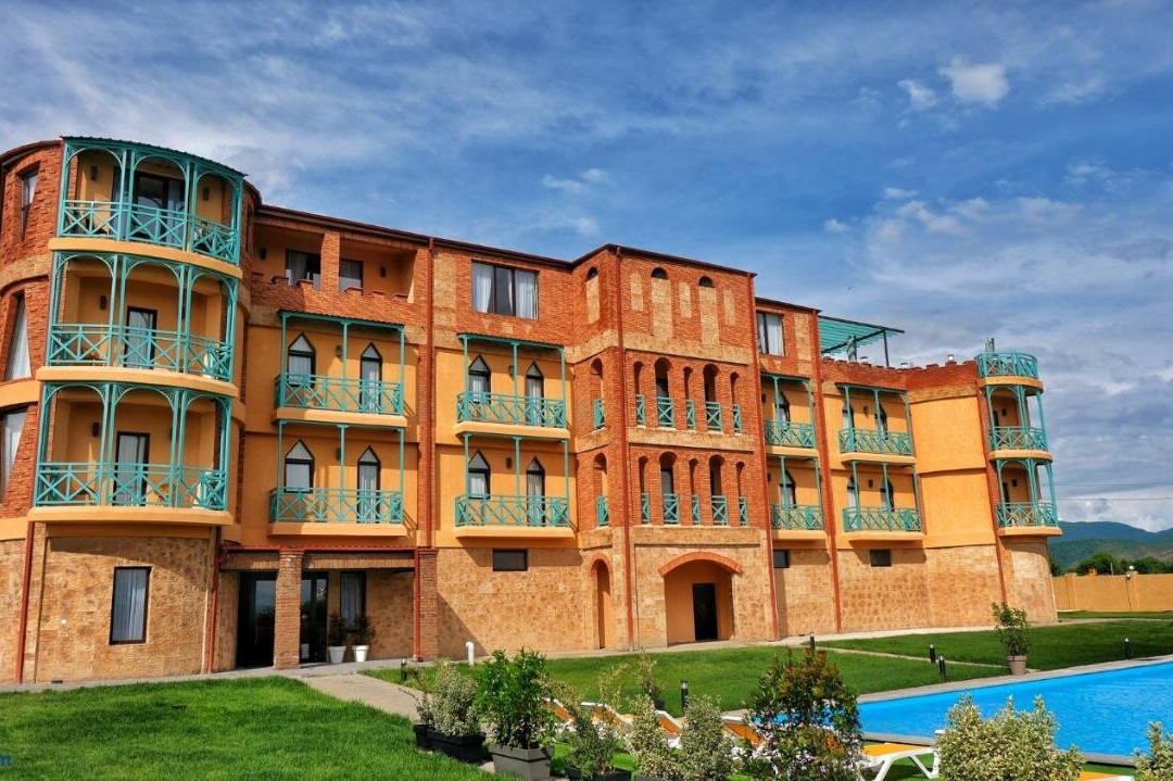 Burki Castle & Cellar Hotel