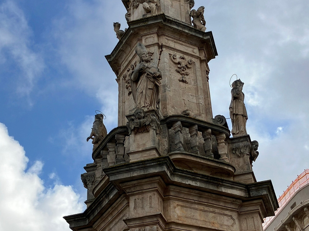 Colonna di Sant'Oronzo-奥斯图尼必去景点