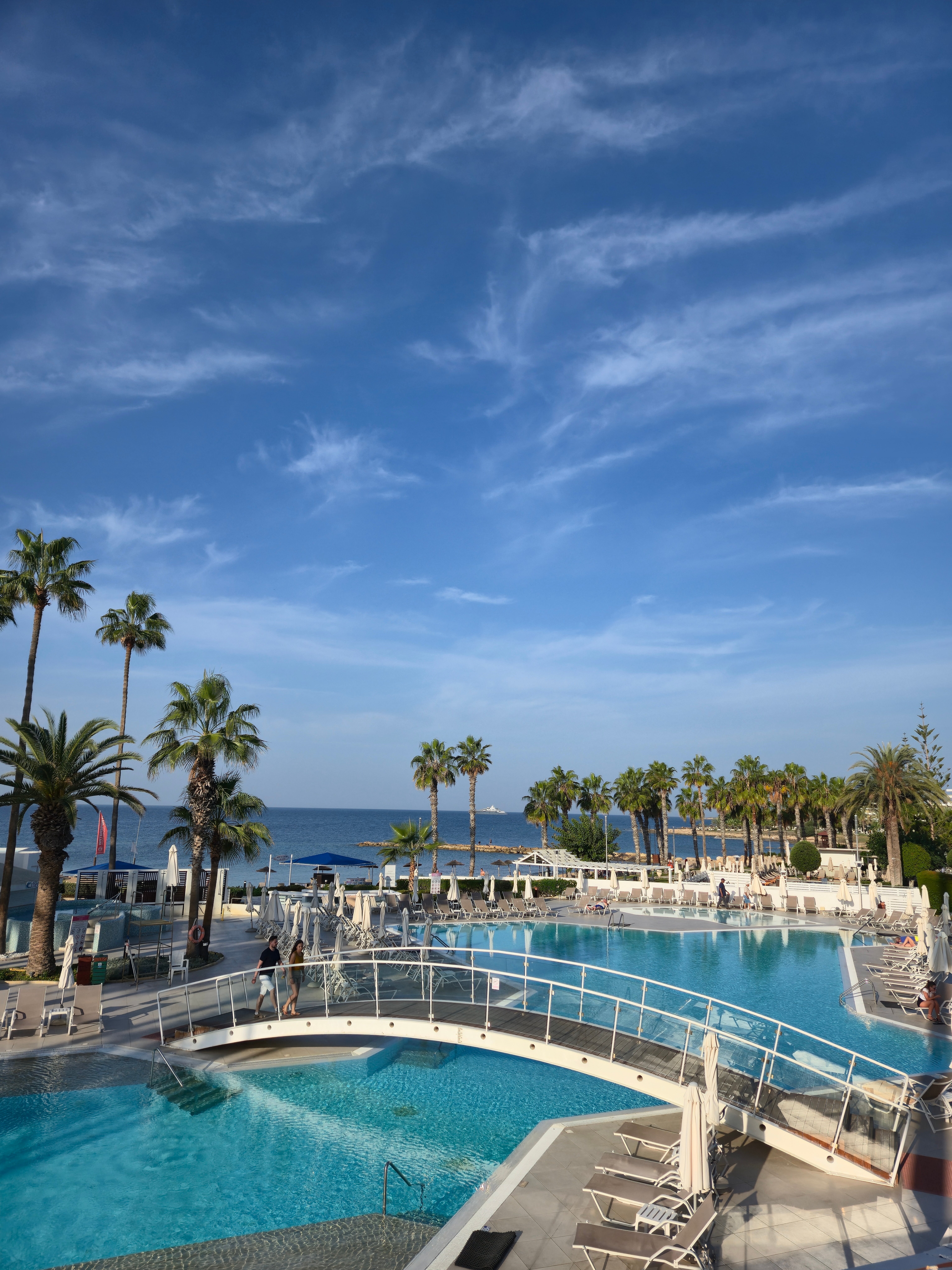 Leonardo Plaza Cypria Maris Beach Hotel & Spa-泳池