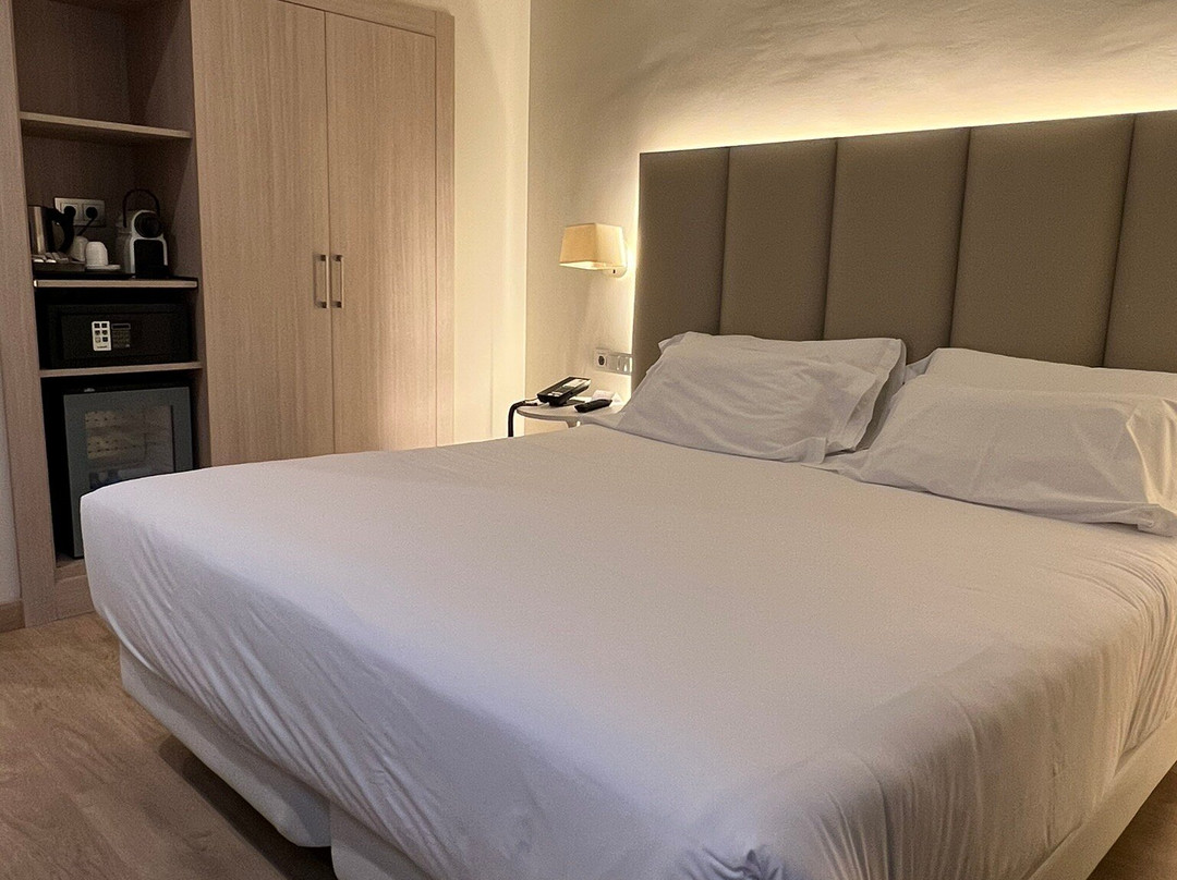 赫斯珀里亚穆尔西亚酒店主图