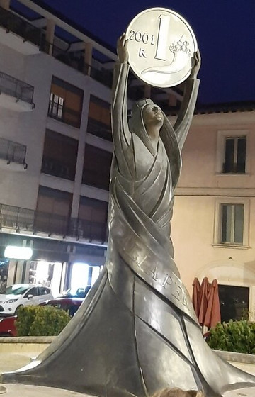 Monumento alla Lira-列蒂必去景点