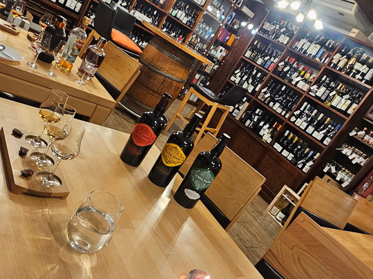 Wine Expert Vínotéka & Wine Bar