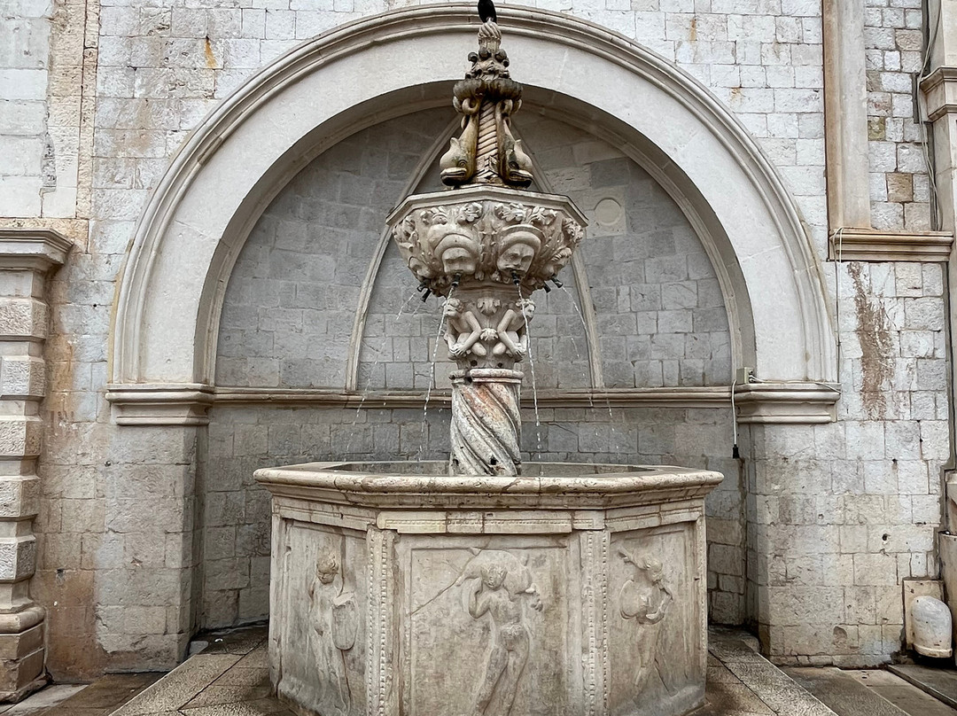 Little Onofrio Fountain-杜布罗夫尼克必去景点
