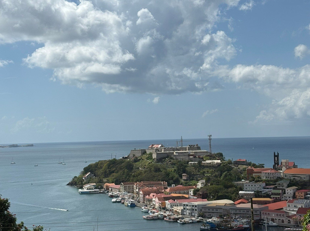 Sun Hunters-Saint George Parish必去景点