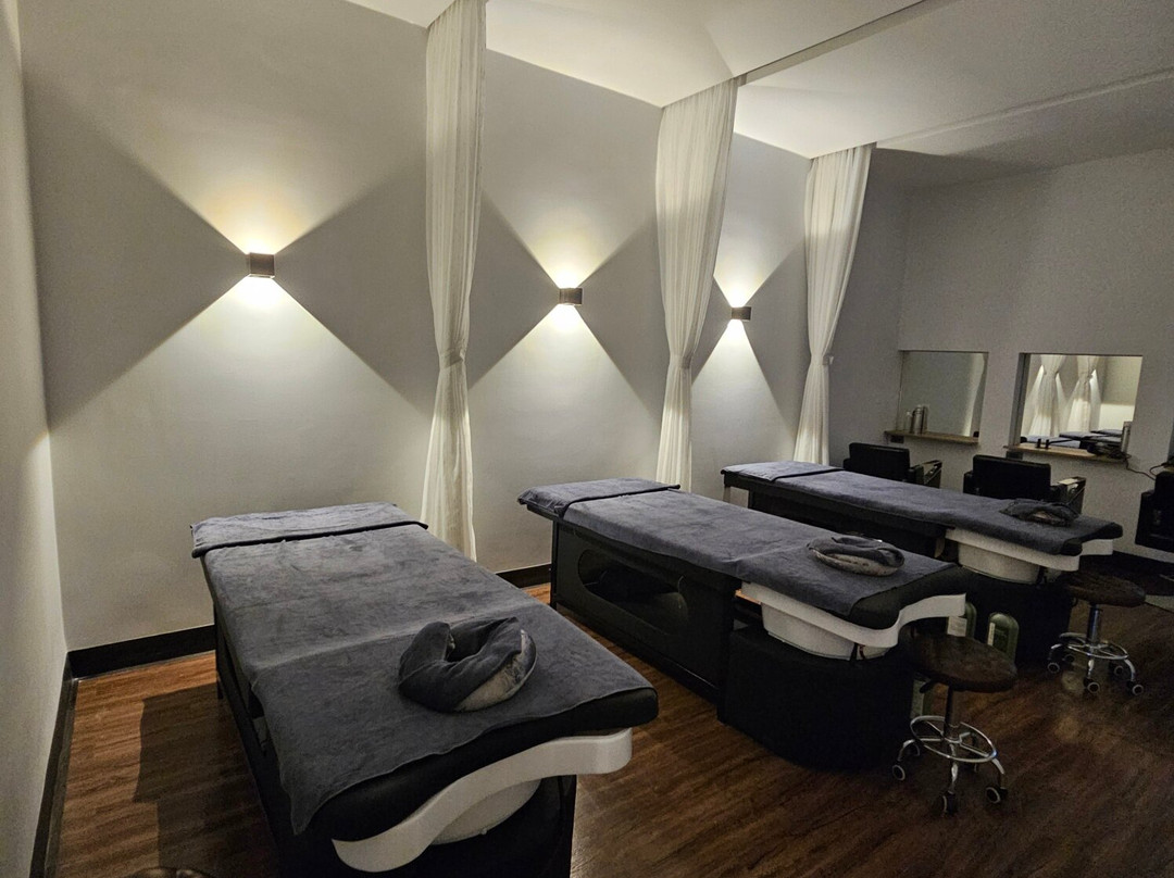 Danang Queens Nail & Barber Shop-Hai Chau必去景点
