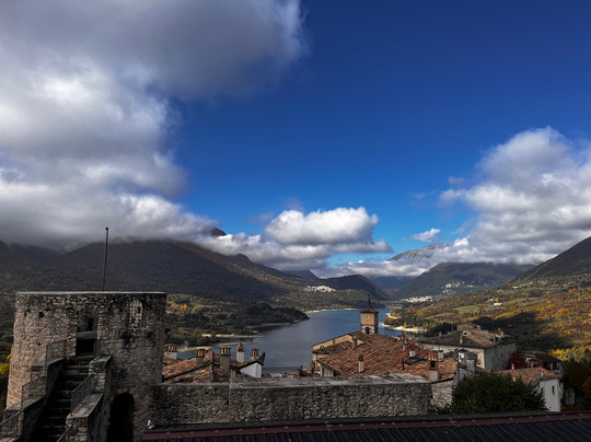 Castello Monumentale-Barrea必去景点