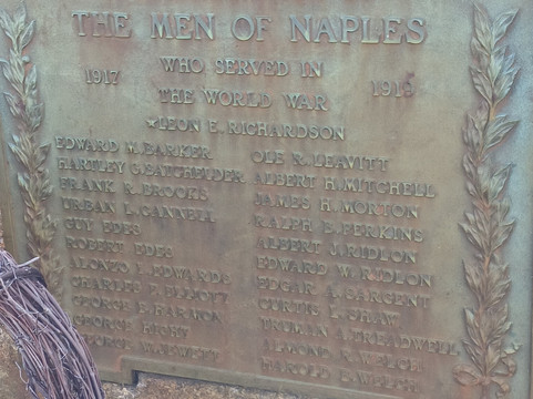 WWI Monument-Naples必去景点