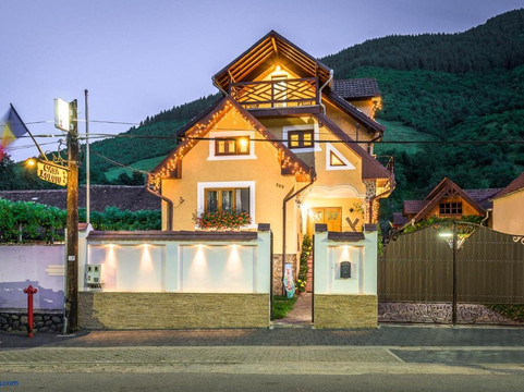 Pensiunea Casa Loloiu