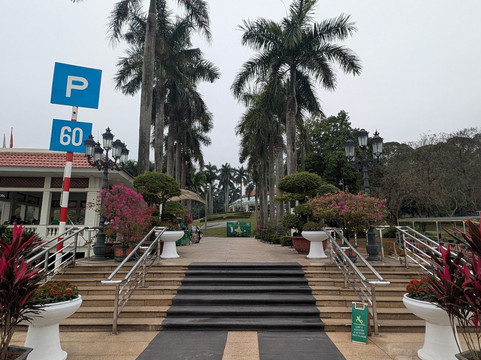 GolfLux-河内必去景点