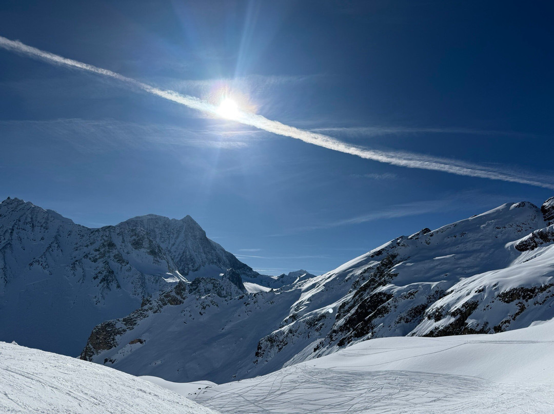 豪华酒店 & 科尔豪斯主图