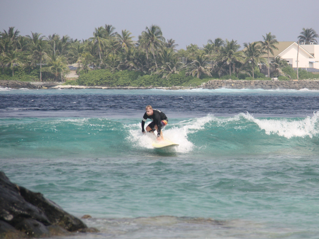 季节天堂酒店主图