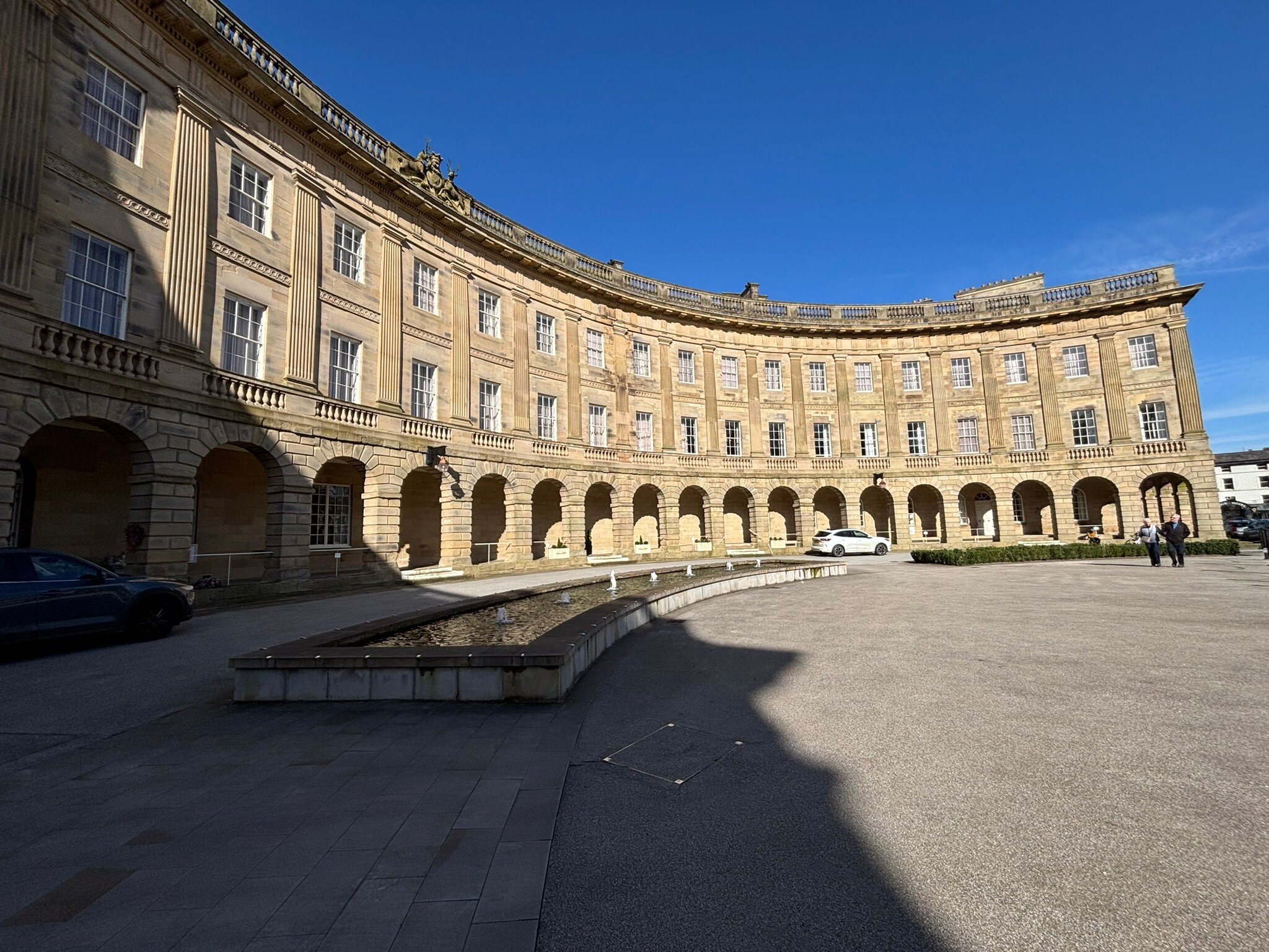 布克斯顿新月-官方