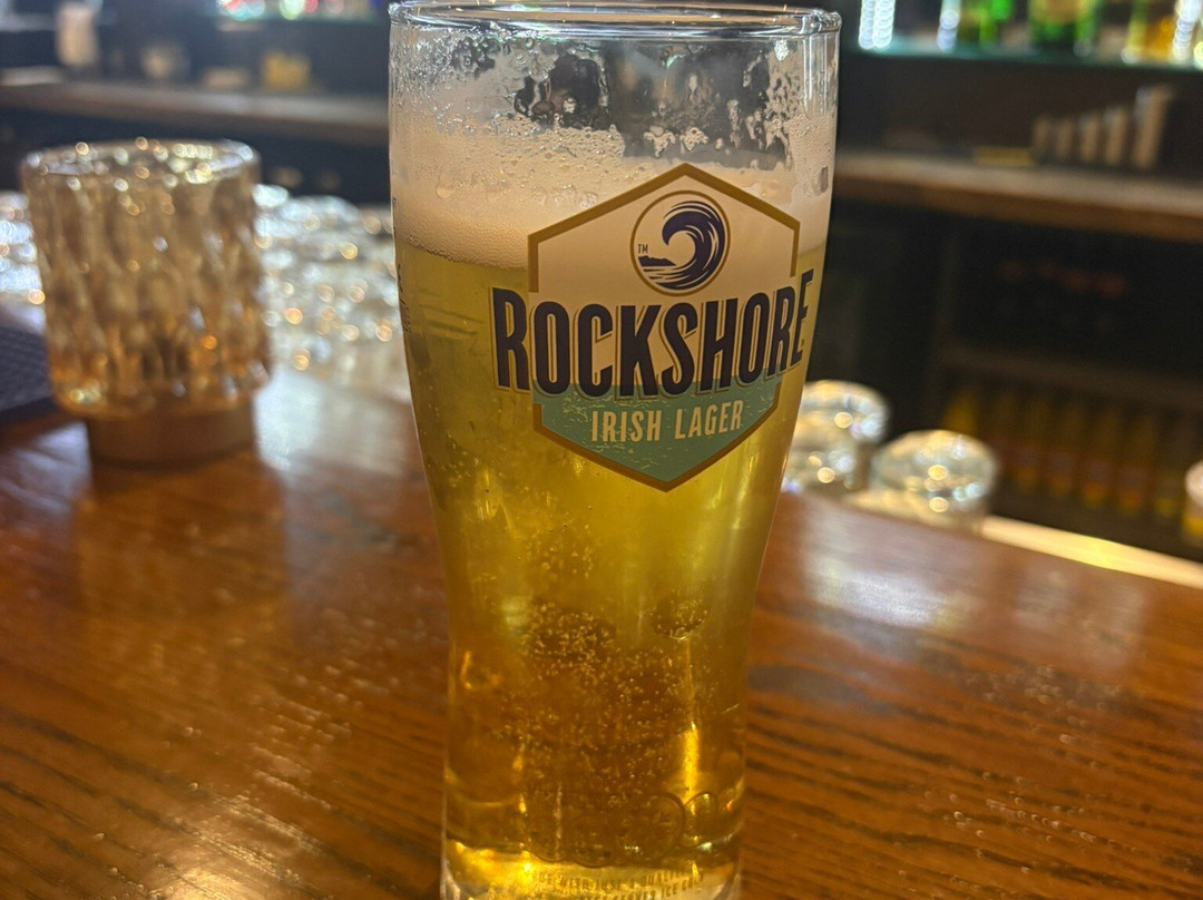 恩尼斯基伦酒店旅馆主图