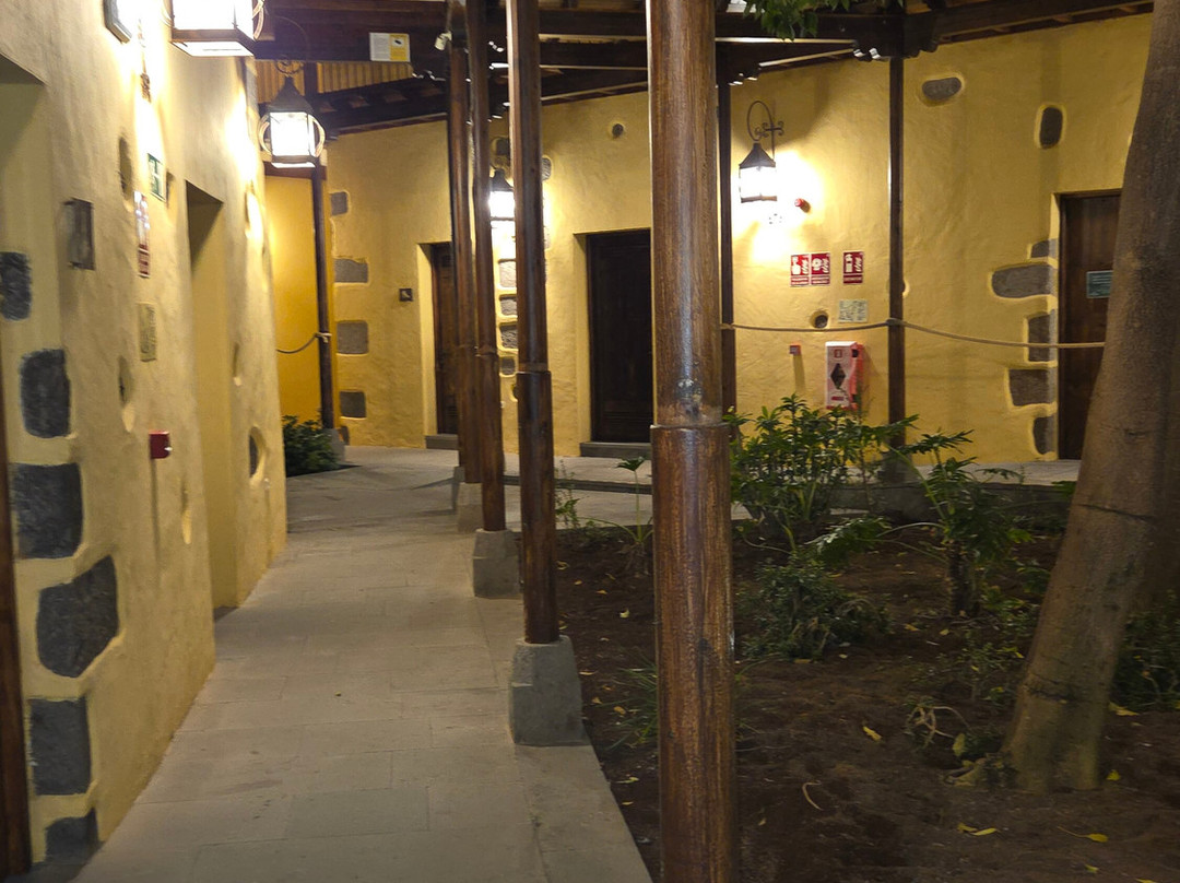 卡梅洛斯乡间酒店主图