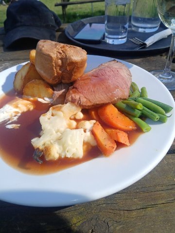 布洛克特阿姆斯酒店-官方