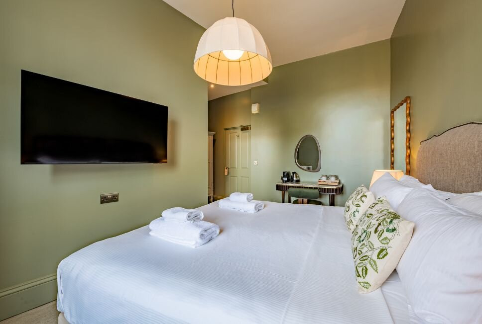 Rooms by Bistrot Pierre at the Crescent Inn主图