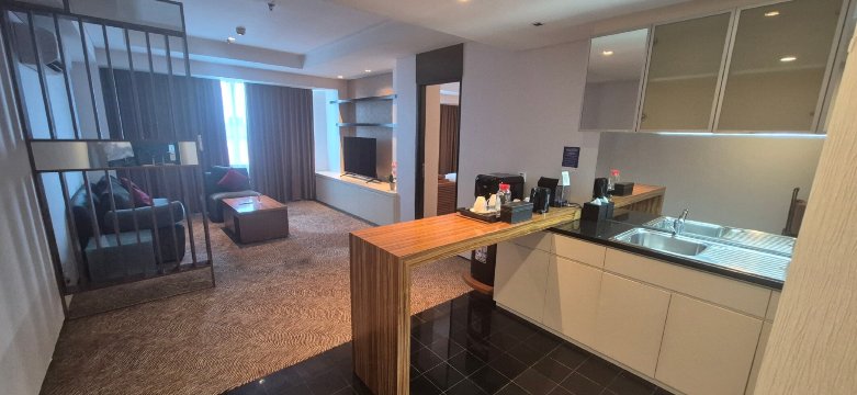 巴厘巴板诺富特酒店-官方