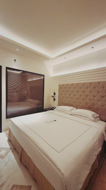 菠罗奈斯泰姬恒河酒店-官方