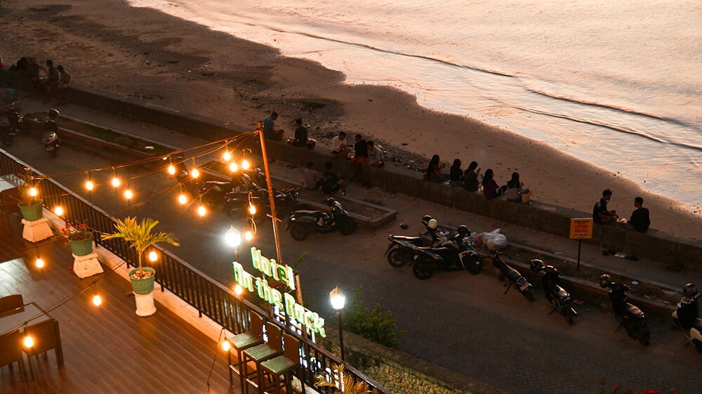 普拉桑迪岩石酒店-泳池