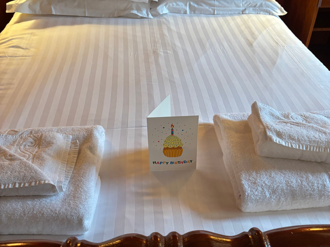 怀特沃特水疗酒店主图