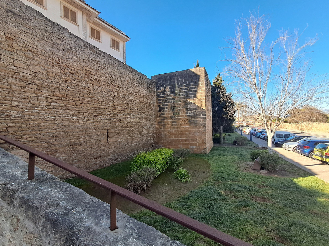 Stadtmauer-阿库迪亚必去景点
