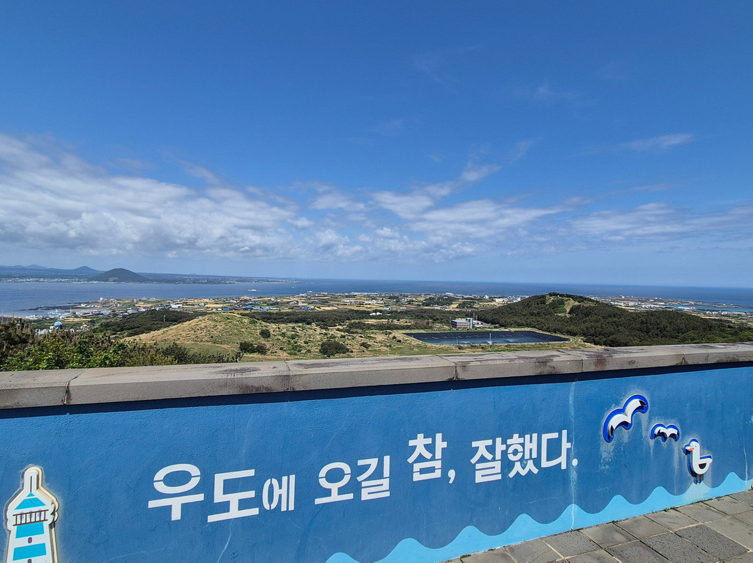 乌岛灯塔公园-济州必去景点
