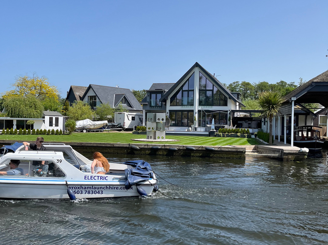 Broads Tours River Trips-罗克瑟姆必去景点