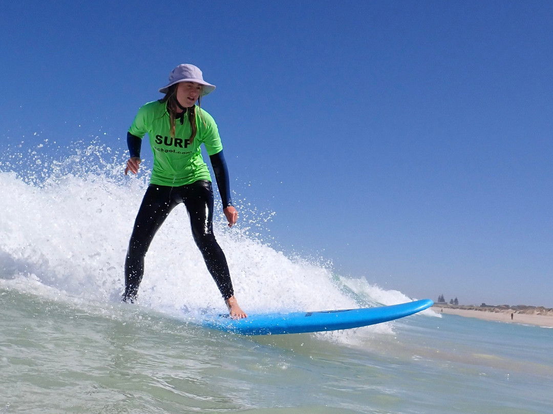 Scarborough Beach Surf School-斯卡伯勒必去景点