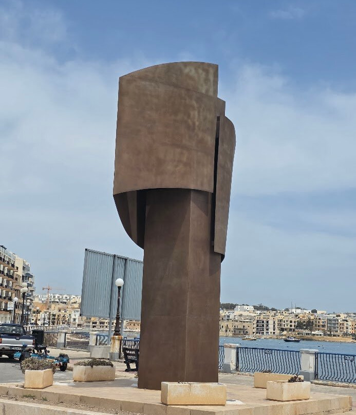 End of Cold War Memorial-Birzebbuga必去景点