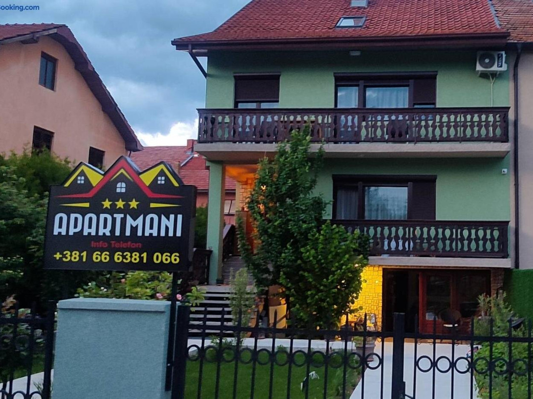 Apartmani Varos & Restaurant