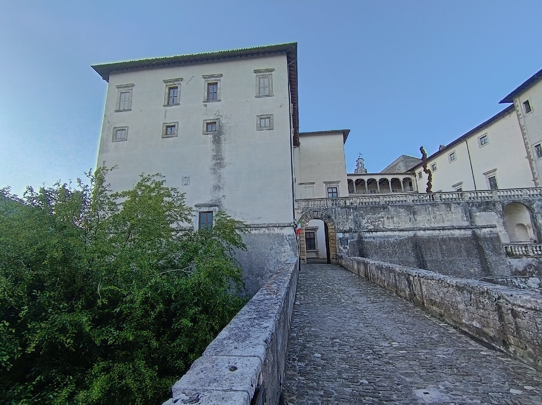 Castello Colonna - Centro Internazionale per l'Arte Contemporanea-Genazzano必去景点