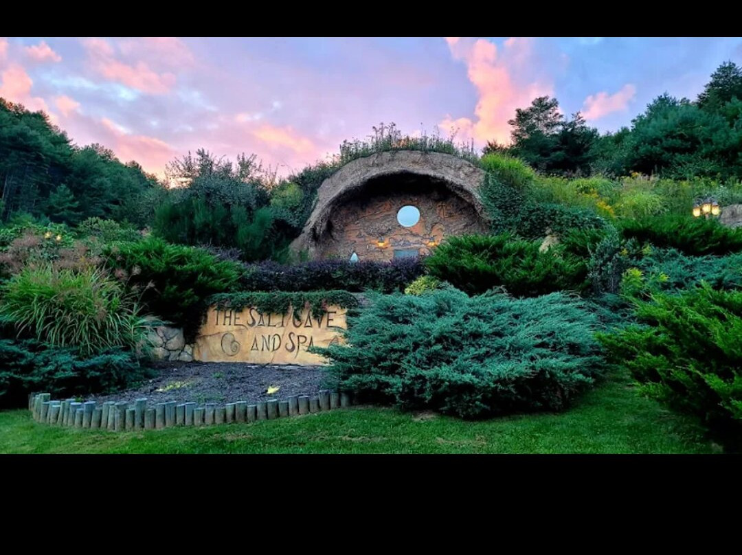Pomona Salt Cave And Spa-White Sulphur Springs必去景点