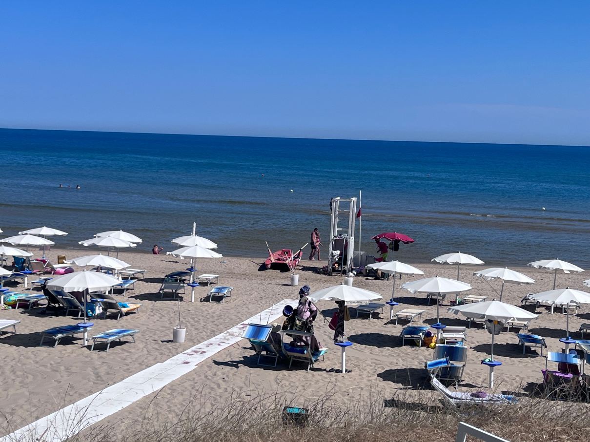 Cala Azzurra Vacanze-旅行者