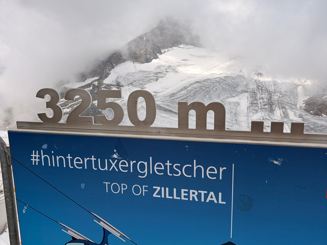 Hintertuxer Gletscher-Hintertux必去景点