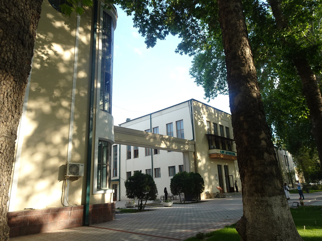 University Boulevard-撒马尔罕必去景点