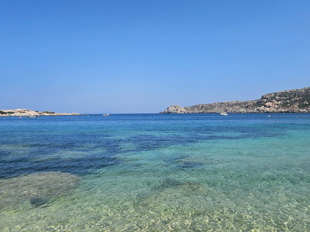 Spiaggia Rena di Levante-圣特雷莎加卢拉必去景点